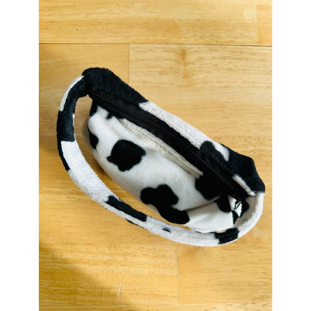 Fuzzy Cow Shoulder Bag with Matching Makeup Mirror - Picture 5 of 7